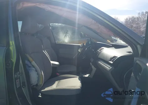 2018 Subaru Forester 2.5I Premium from USA, damaged, VIN JF2SJAGC8JH467926